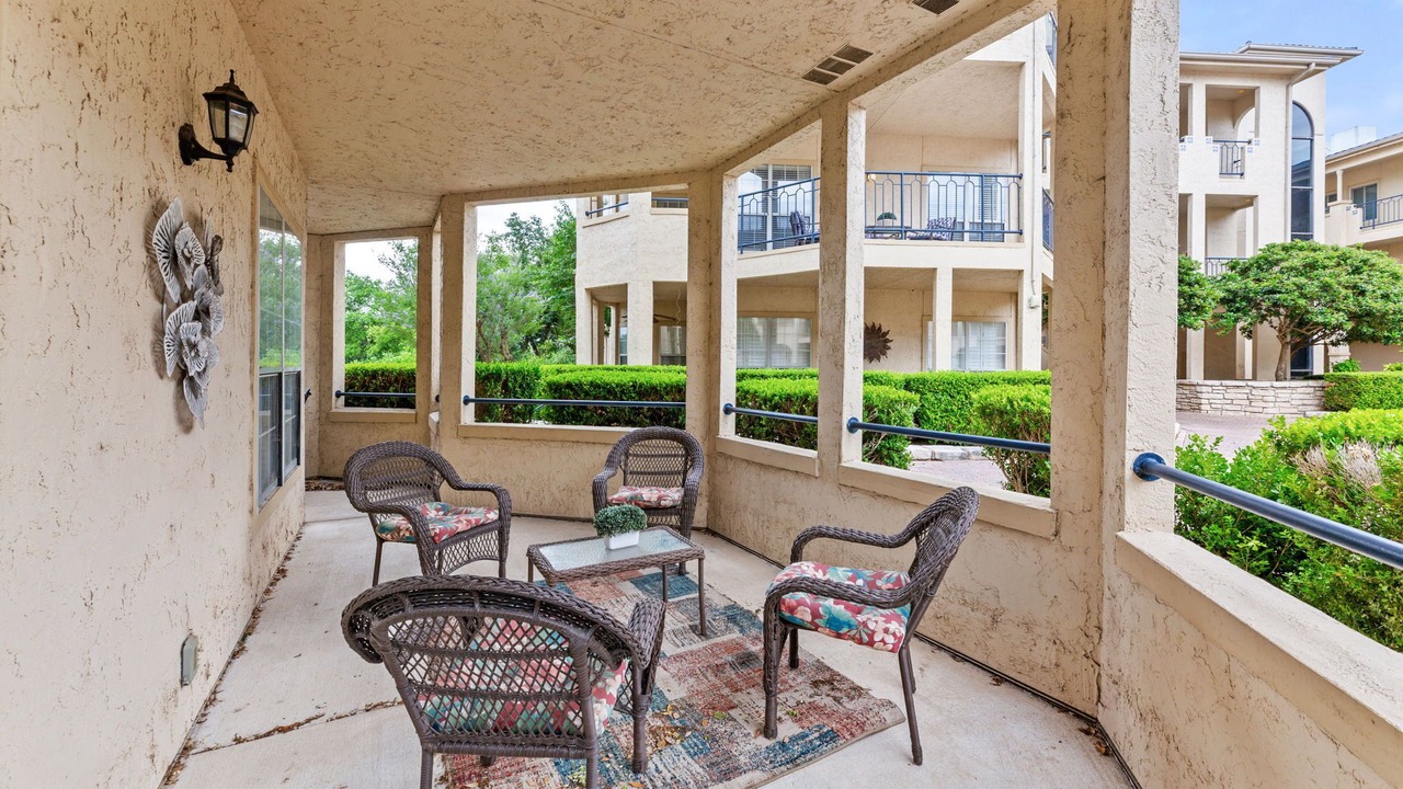 Photo of Patio Balcony in Highland Lake Estates