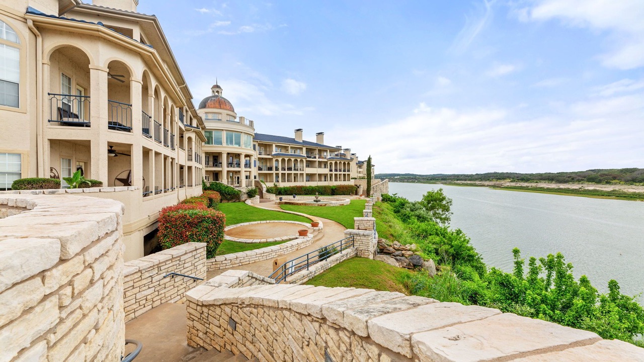 Photo of Outdoor in Highland Lake Estates