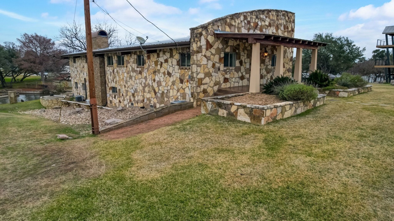 Photo of Outdoor in Granite Shoals
