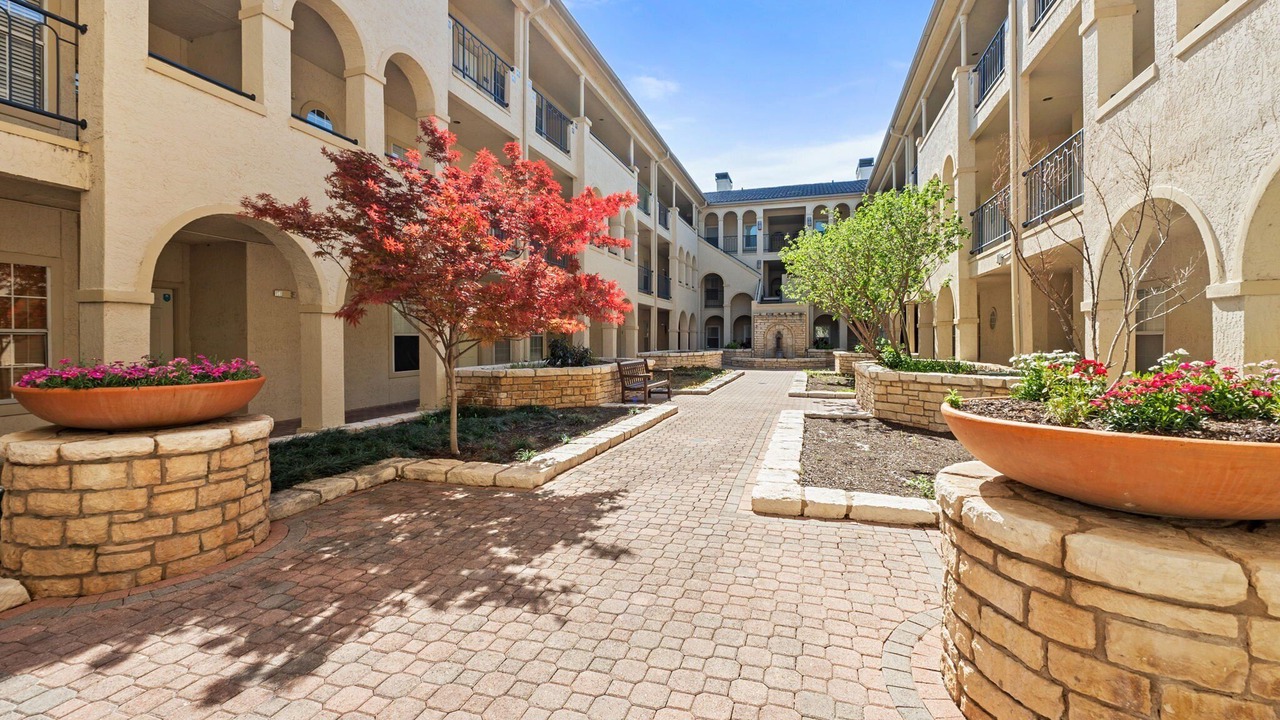 Photo of Outdoor in Highland Lake Estates