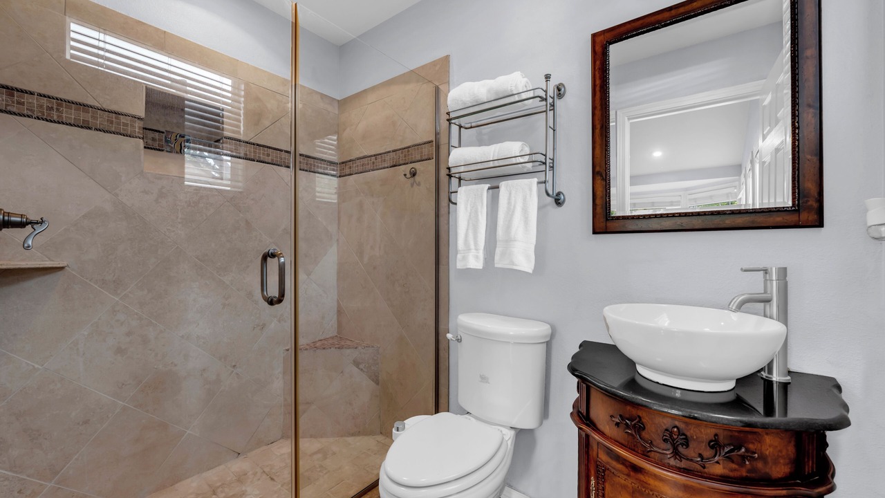 Photo of Bathroom in Kingsland