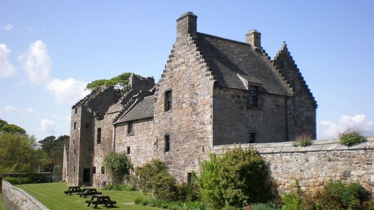 Photo of Others in Aberdour