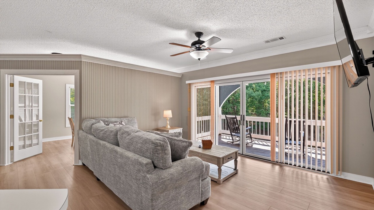 Photo of Livingroom in Ellijay