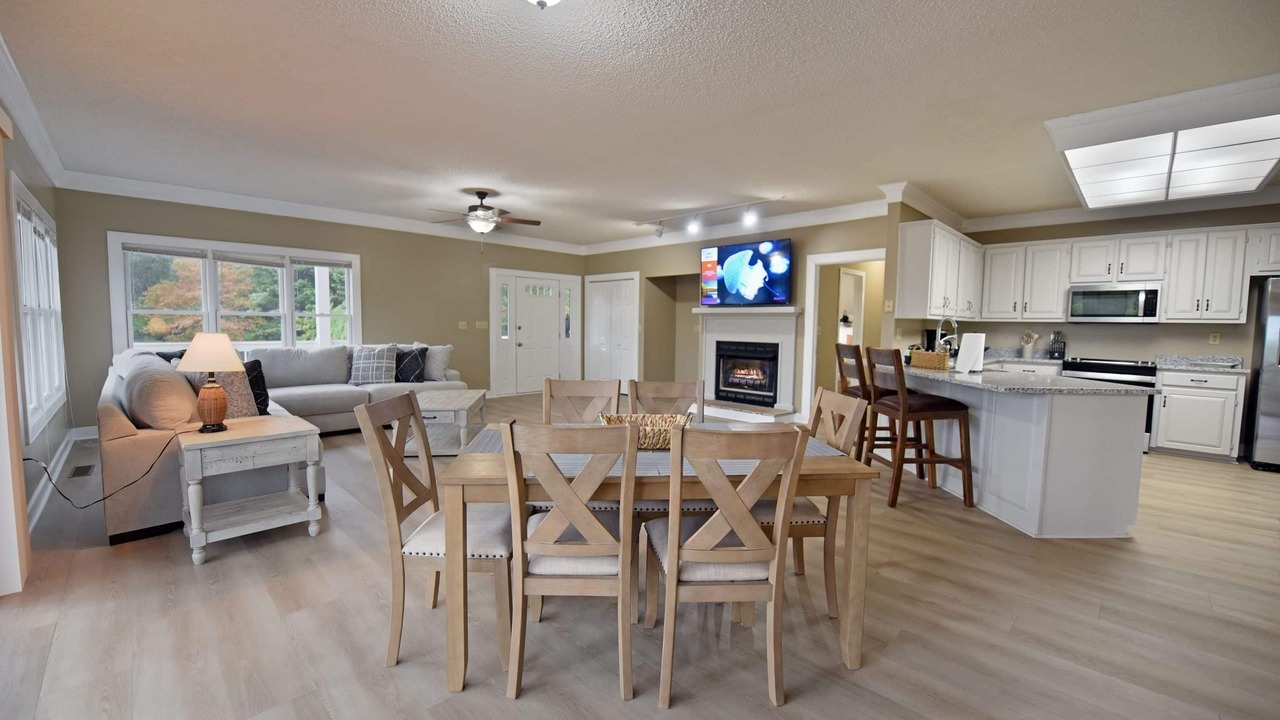 Photo of Bedroom in Ellijay
