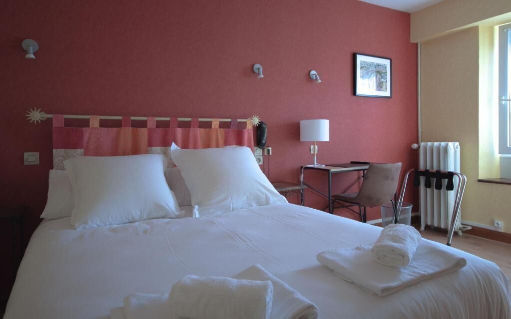 Photo of Bedroom in Thouars