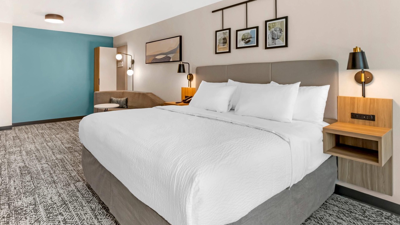 Photo of Bedroom in Ashland City