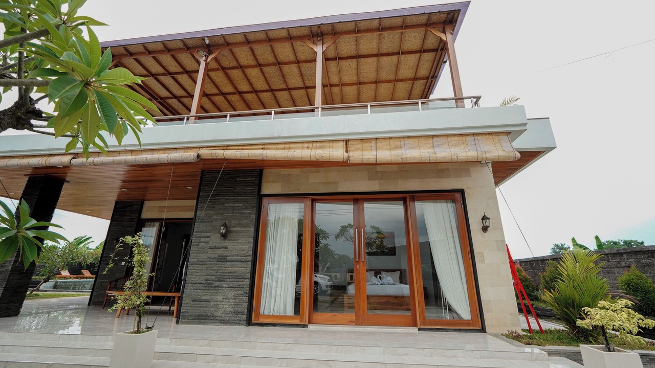 Photo of Patio Balcony in Banjarangkan