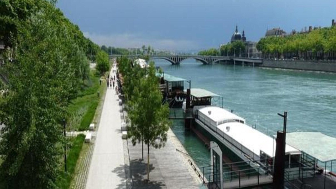 Photo of Others in Villette - Maisons Neuves
