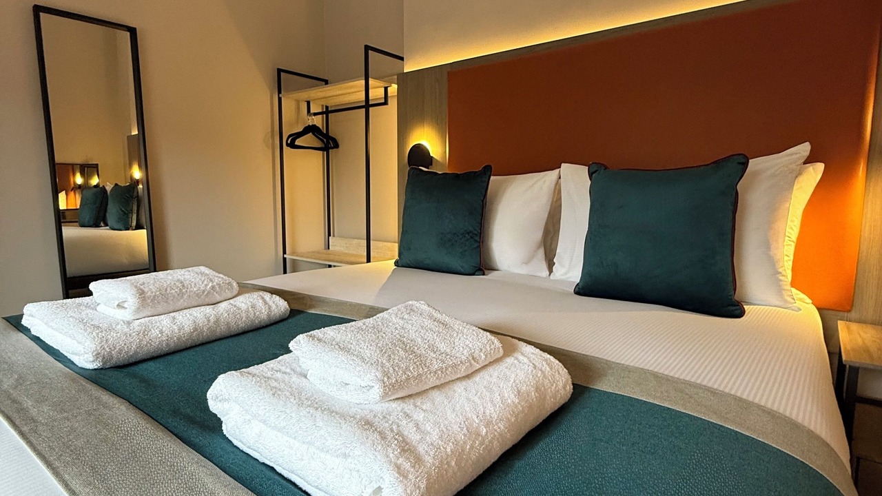 Photo of Others in Linlithgow