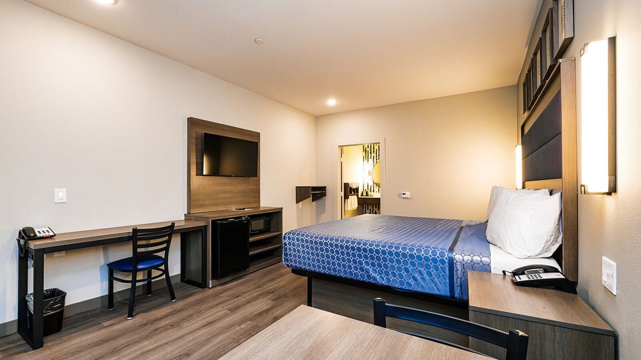 Photo of Bedroom in Barker