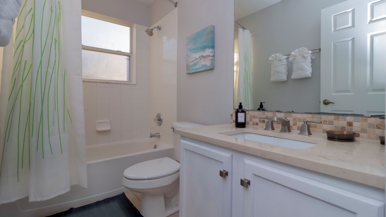 Photo of Bathroom in Lake Berkley