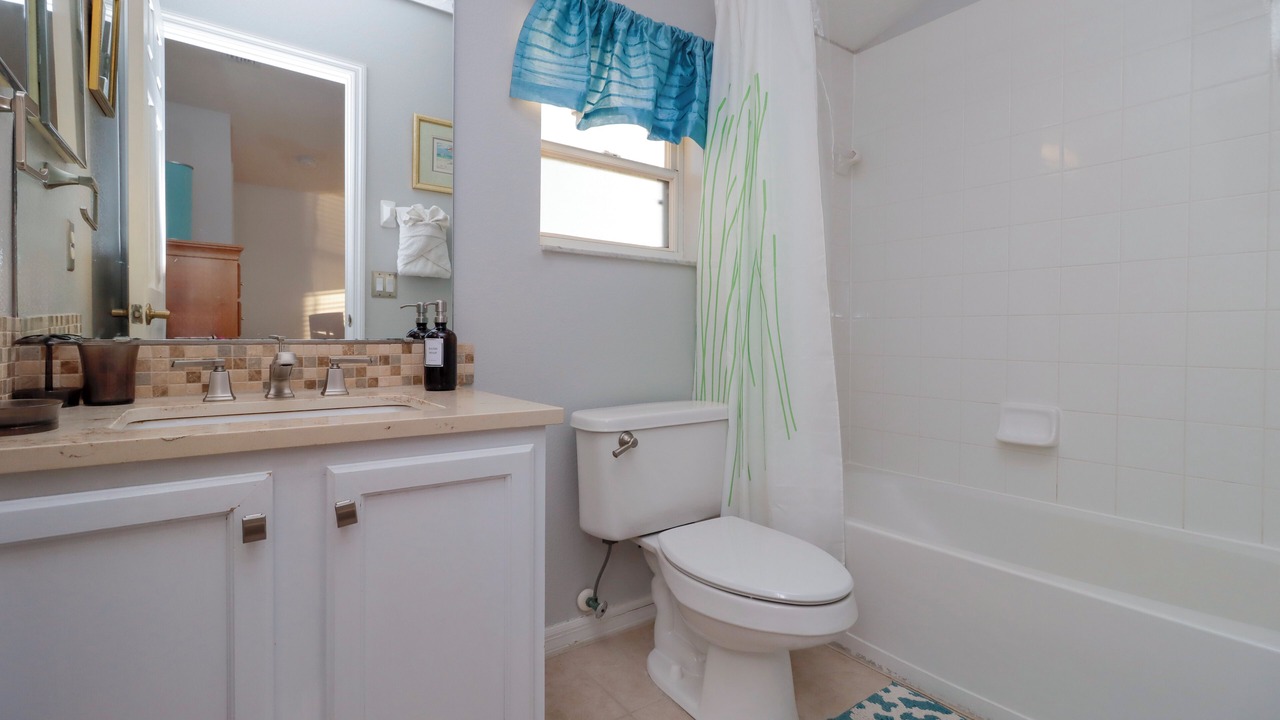 Photo of Bathroom in Lake Berkley