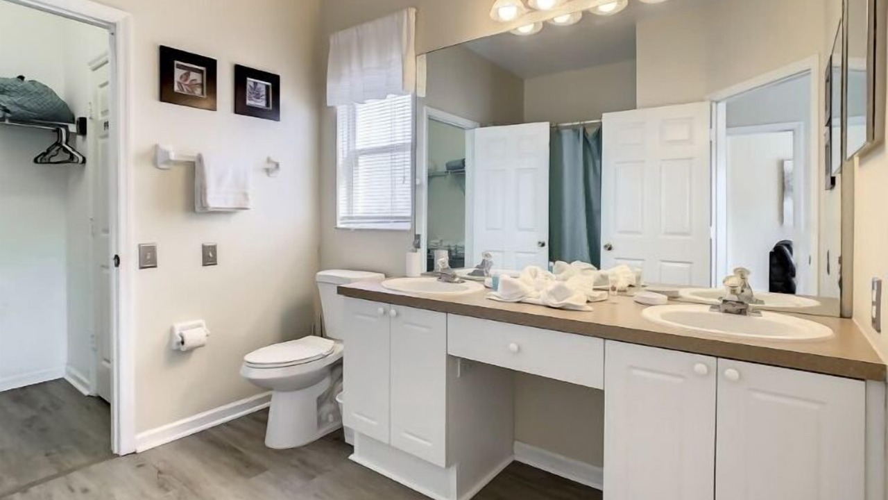 Photo of Bathroom in Windsor Palms