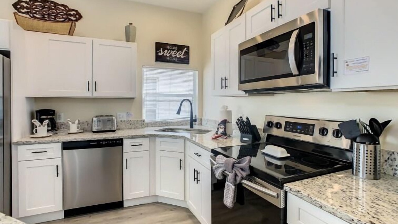 Photo of Others in Windsor Palms