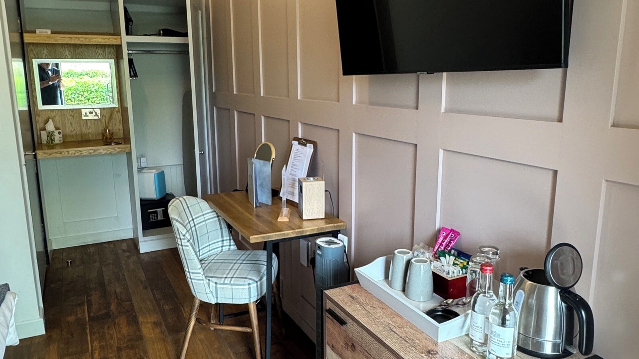 Photo of Bedroom in Hartwell