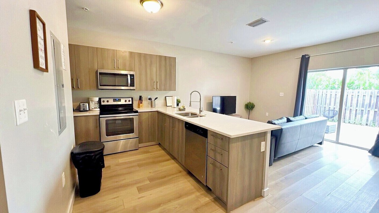 Photo of Kitchen in Golden Glades