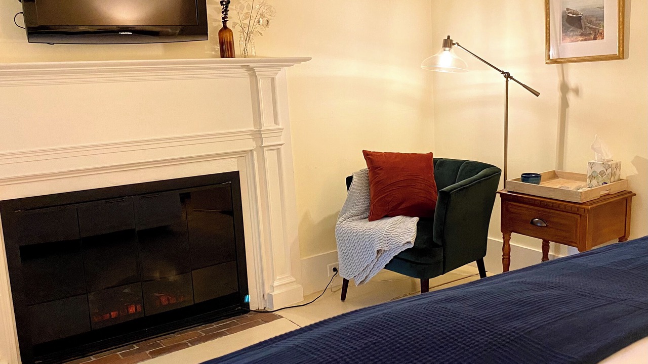 Photo of Bedroom in West Brewster