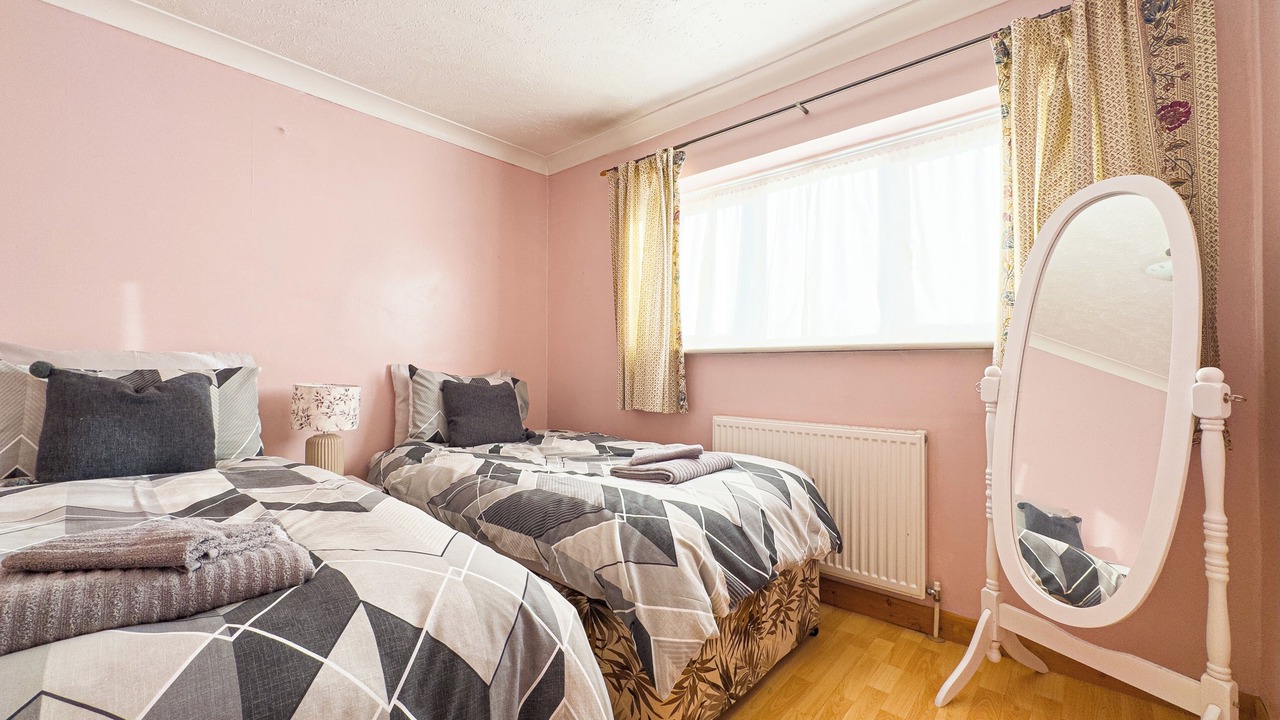 Photo of Others in Basildon