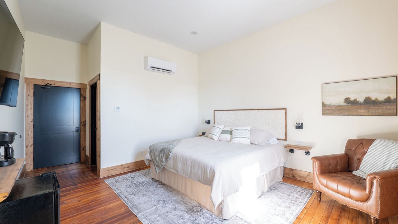 Photo of Others in Versailles