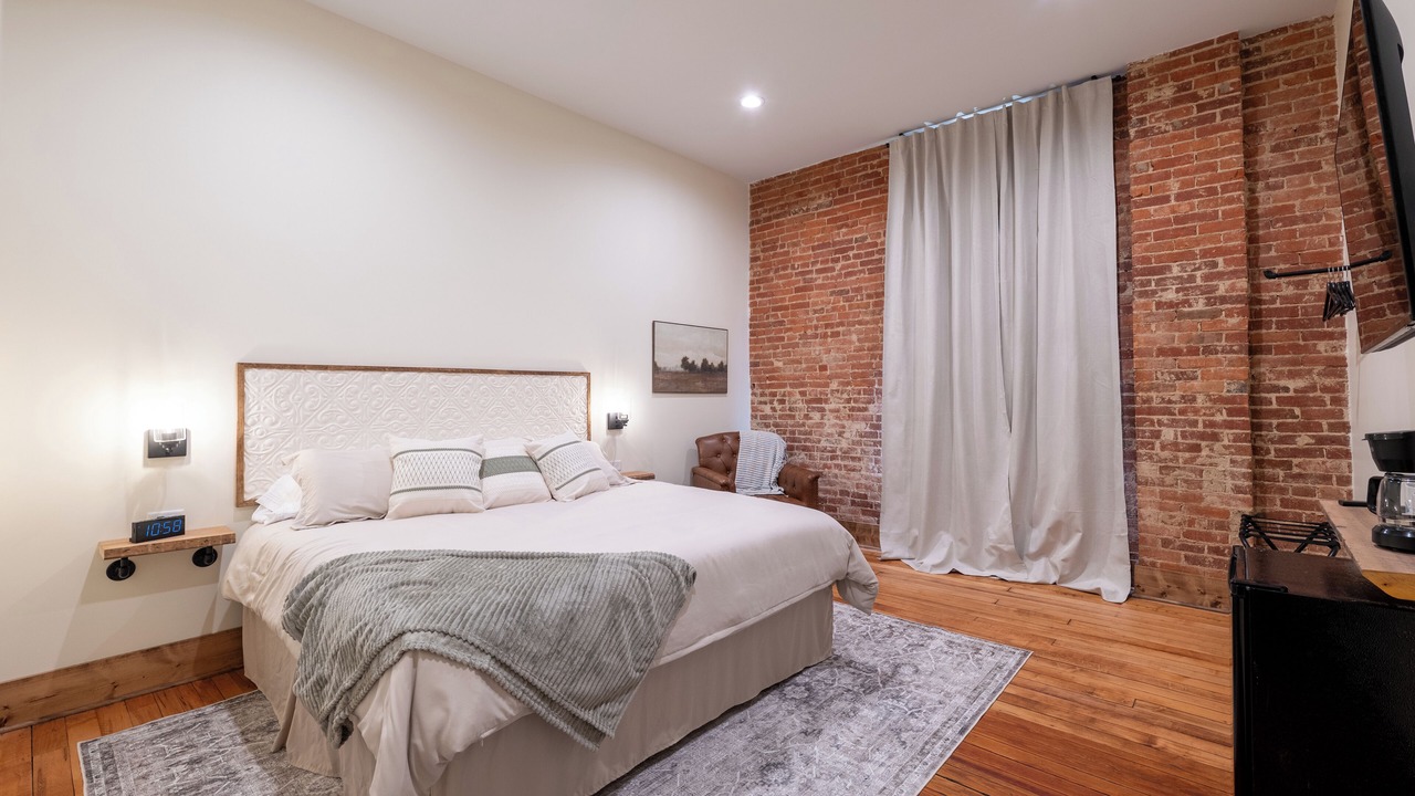 Photo of Others in Versailles