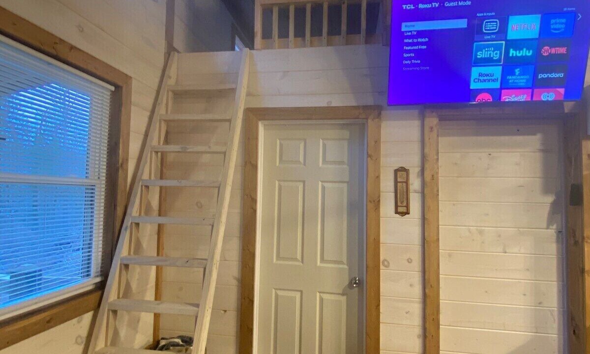 Photo of Bathroom in Linden