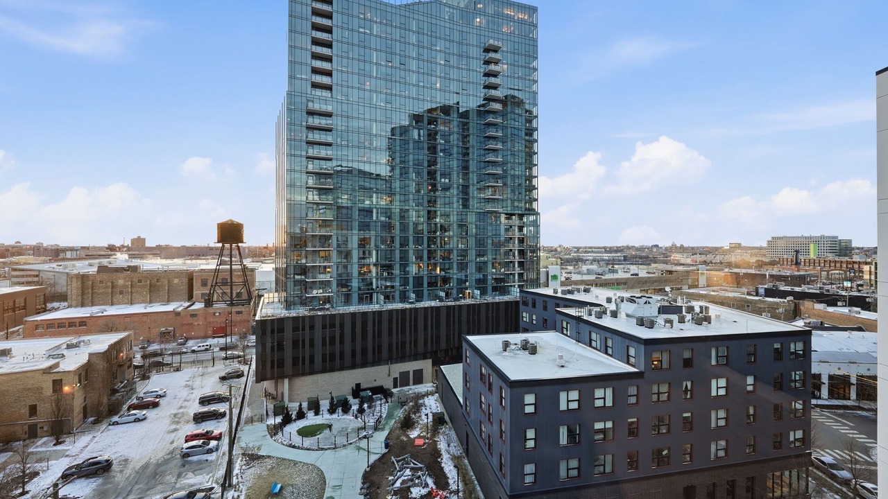 Photo of Outdoor in River North