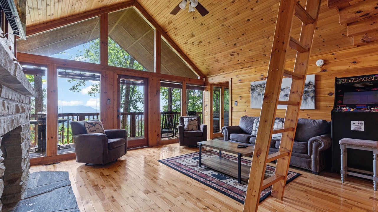 Photo of Bedroom in Gatlinburg - Pigeon Forge