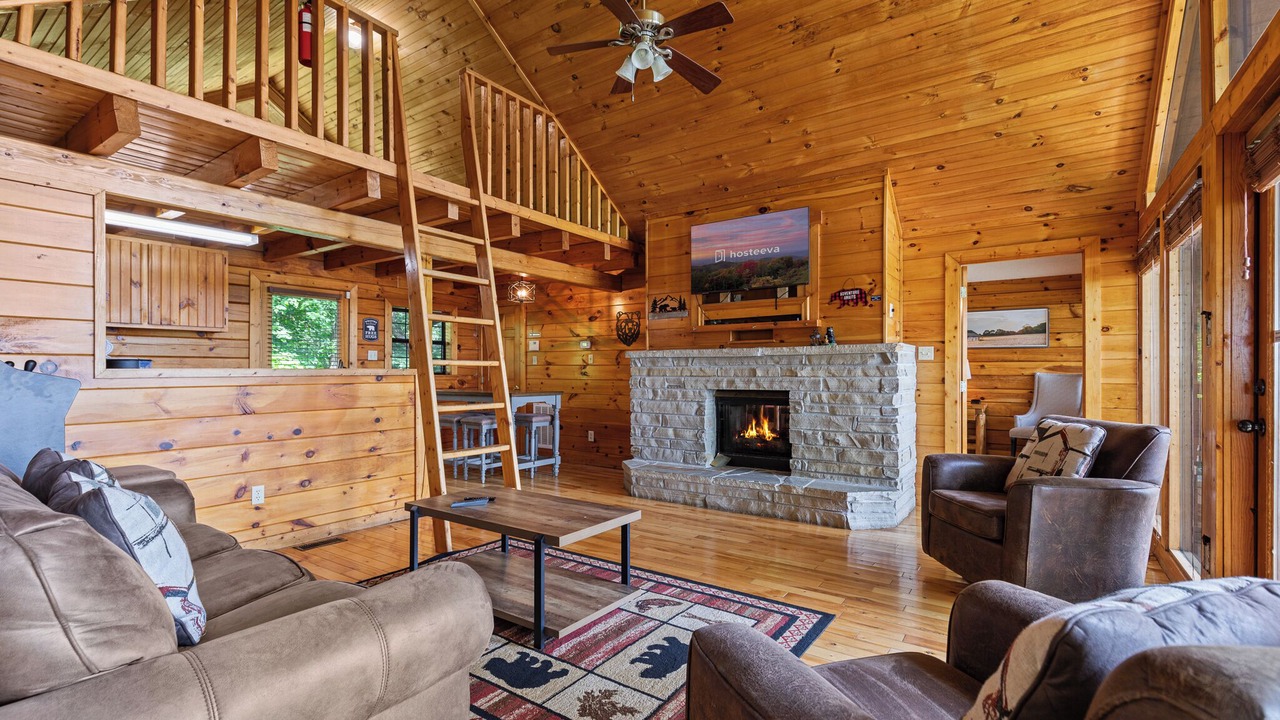 Photo of Bedroom in Gatlinburg - Pigeon Forge