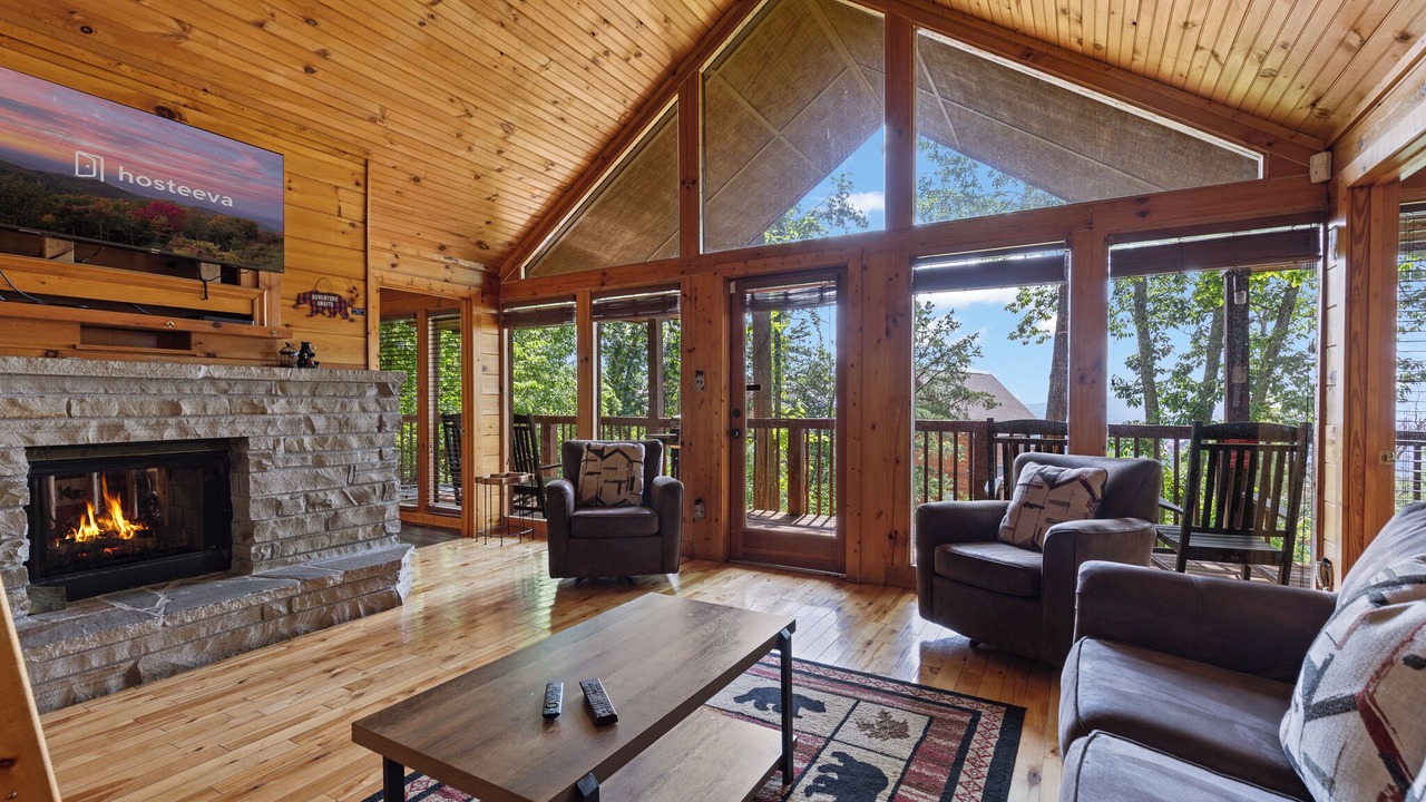 Photo of Bedroom in Gatlinburg - Pigeon Forge