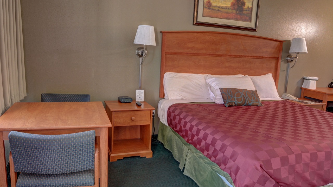 Photo of Bedroom in Overlook