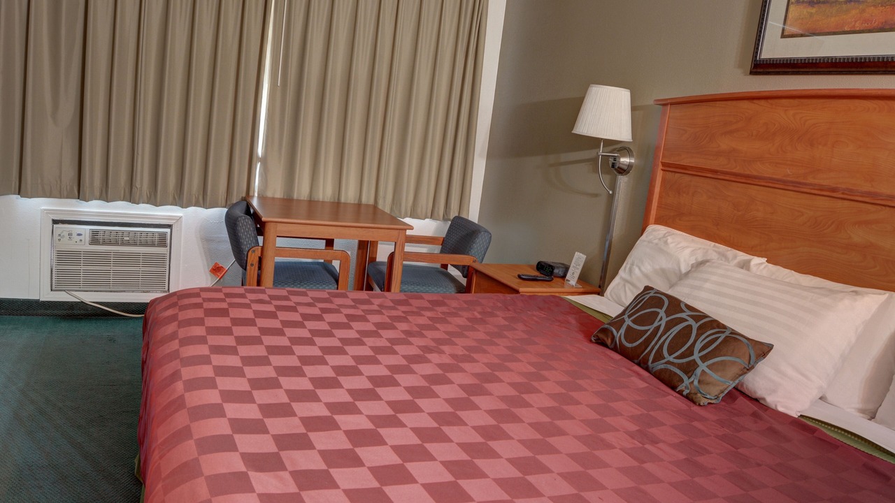 Photo of Bedroom in Overlook