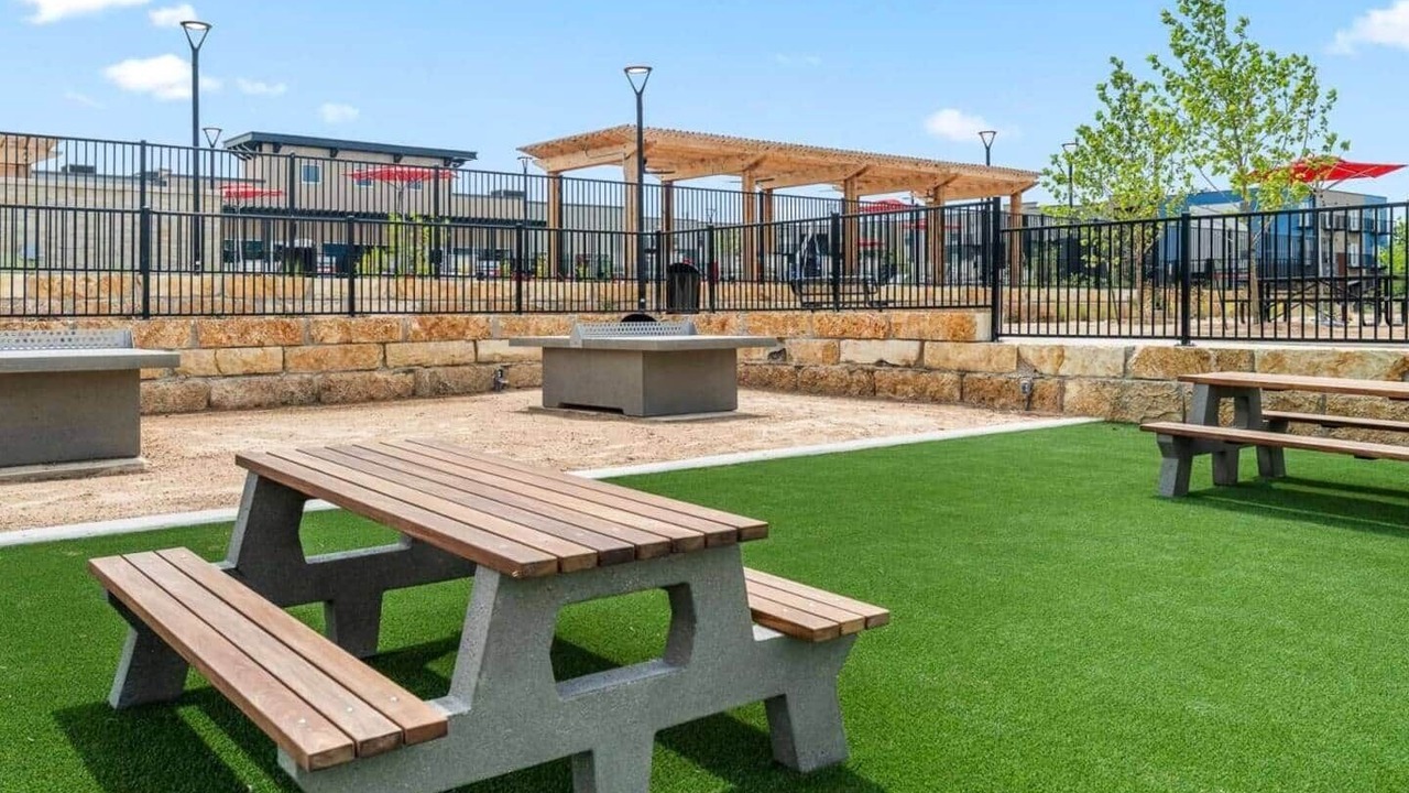 Photo of Outdoor in Jarrell