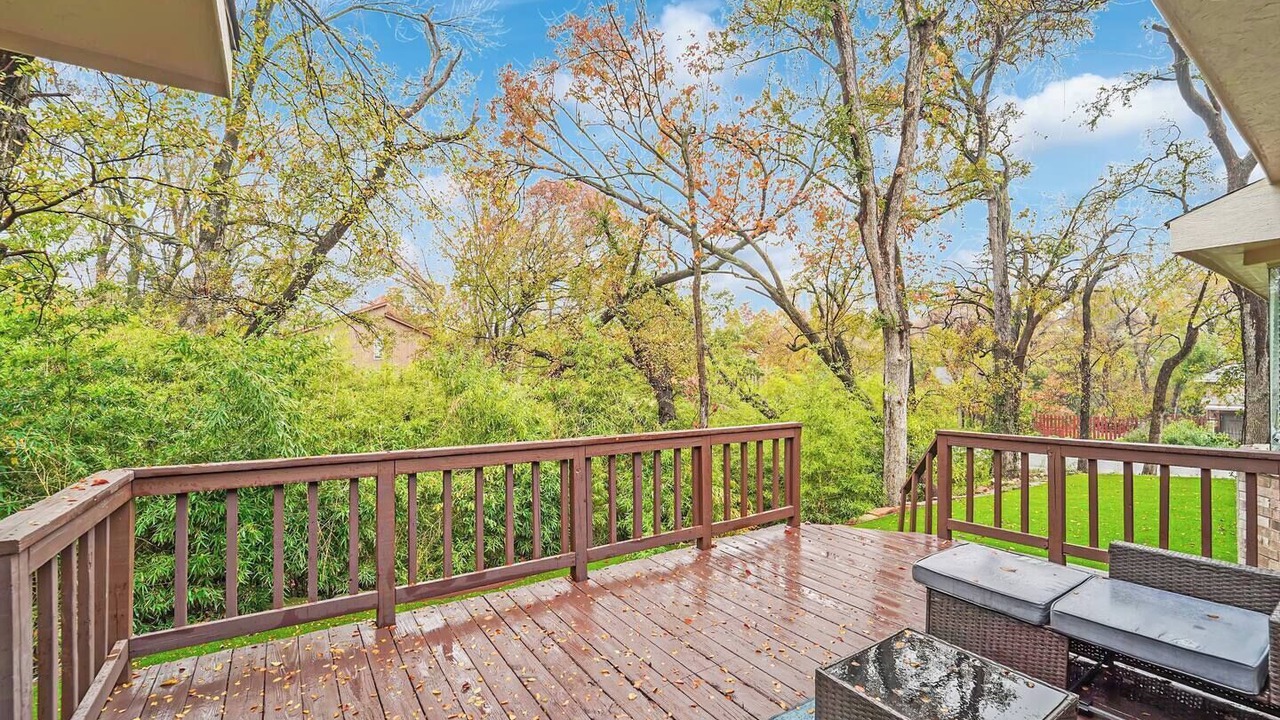Photo of Outdoor in Garland
