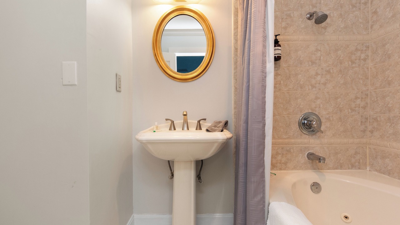 Photo of Bathroom in Augusta