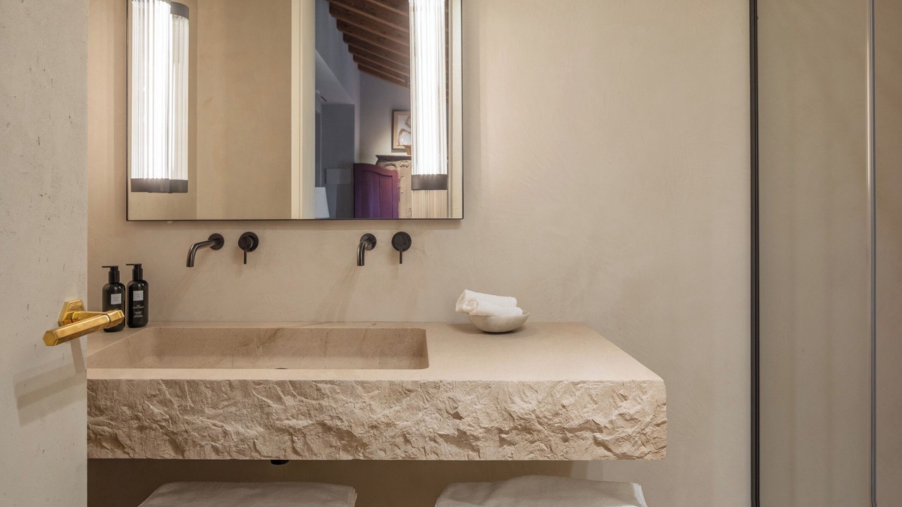Photo of Bathroom in Villamayor de Monjardin