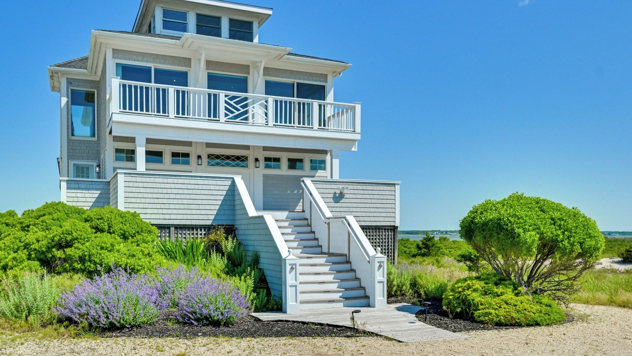 Photo of Others in Suffolk County