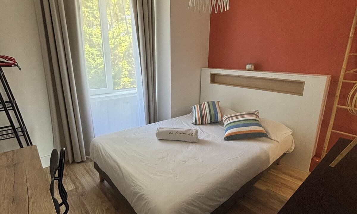 Photo of Bedroom in Saint-Cyr-au-Mont-d'Or