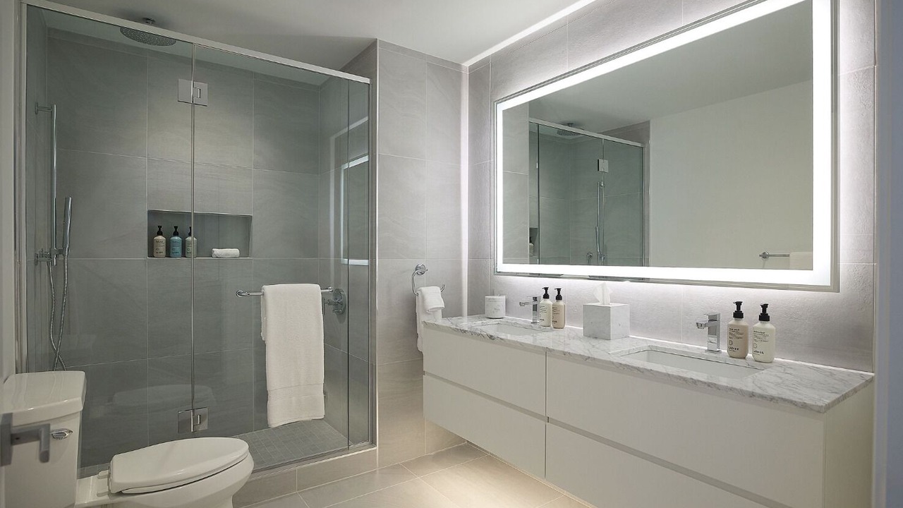 Photo of Others in Old Port