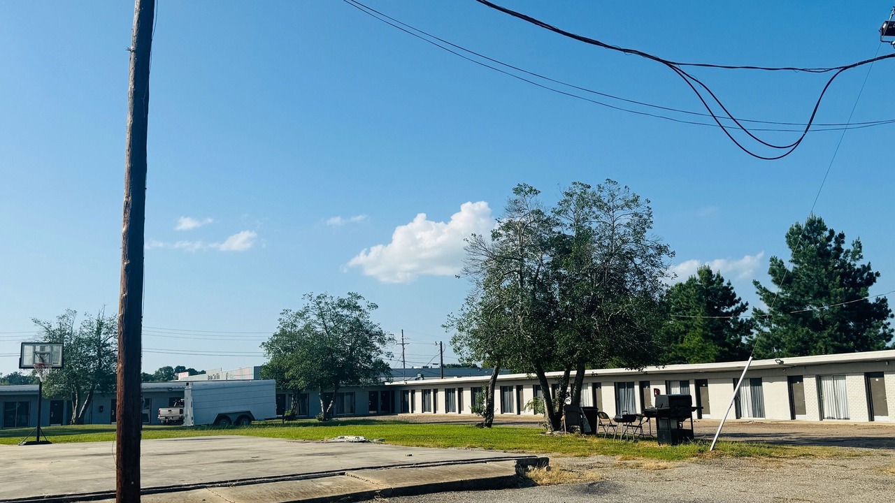 Photo of Outdoor in Springhill