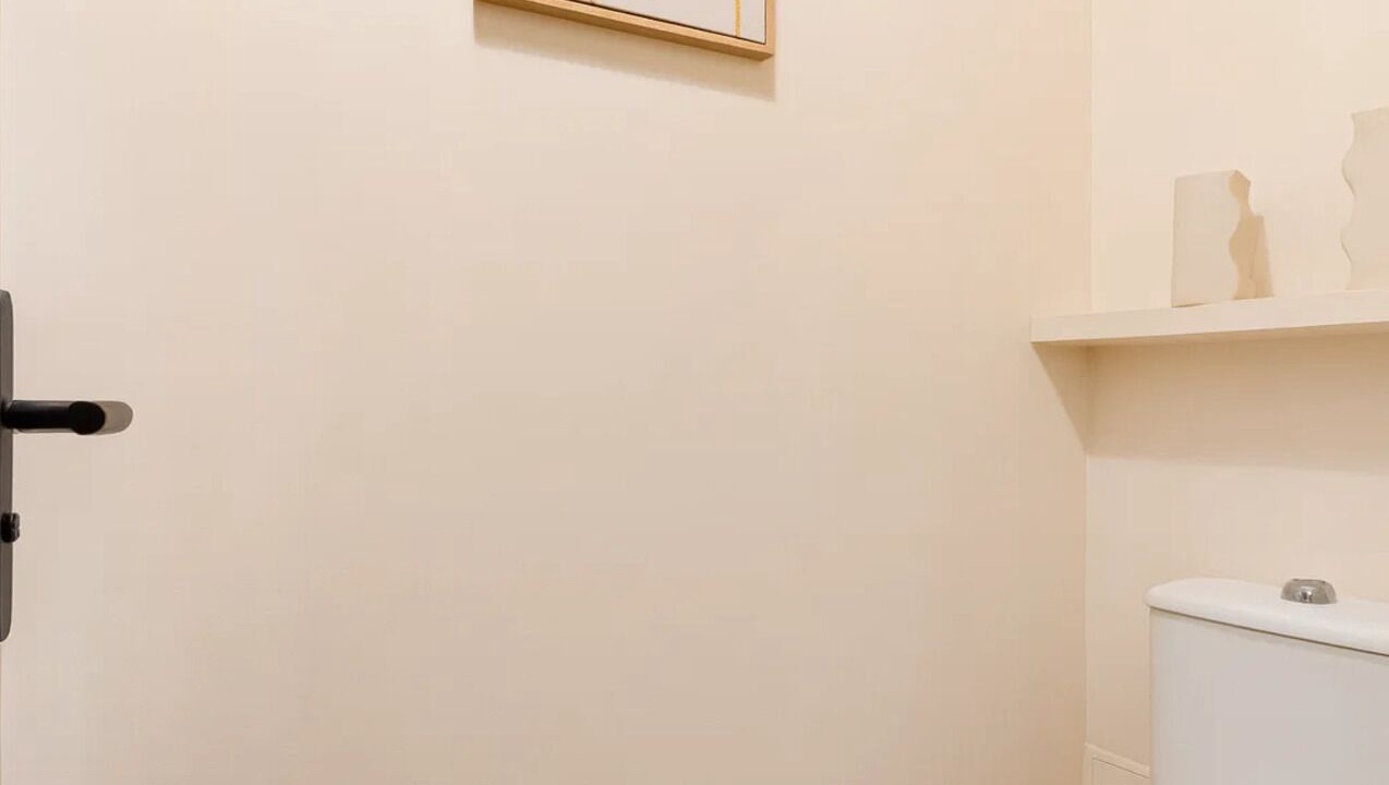 Photo of Bathroom in 16th Arrondissement