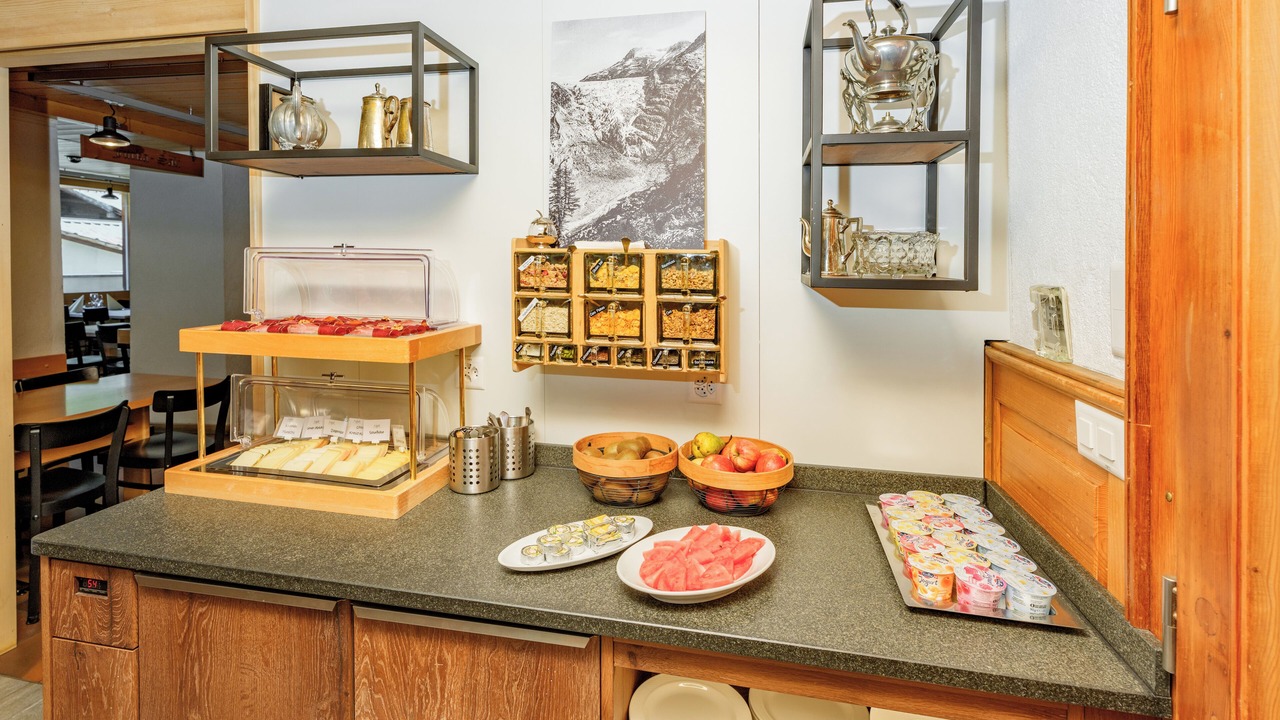 Photo of Others in Oberwald