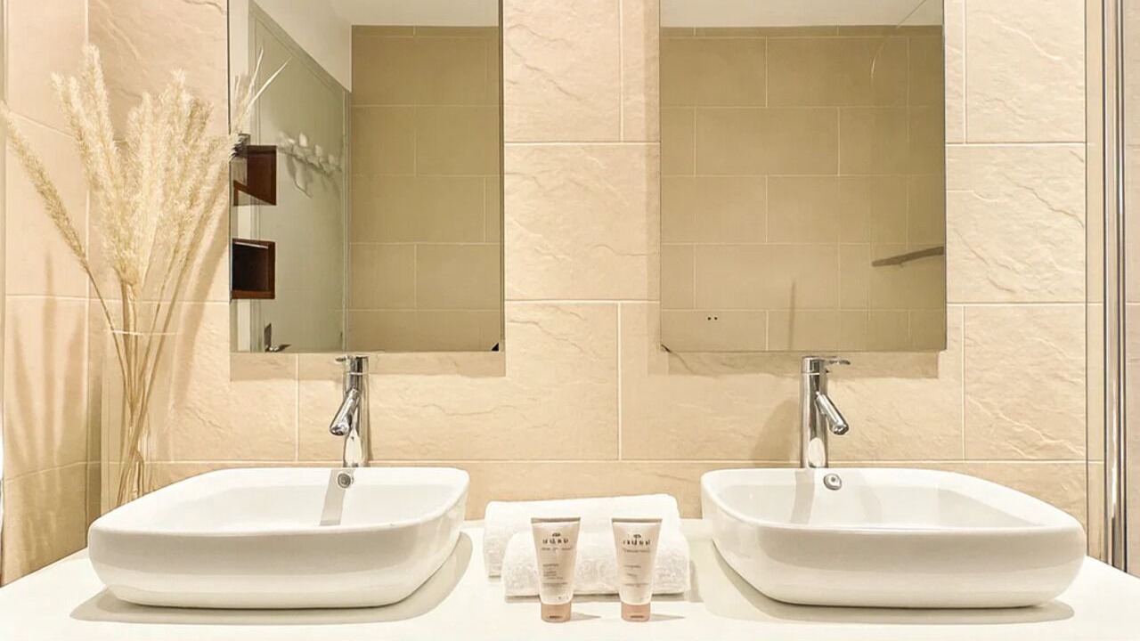 Photo of Bathroom in Necker