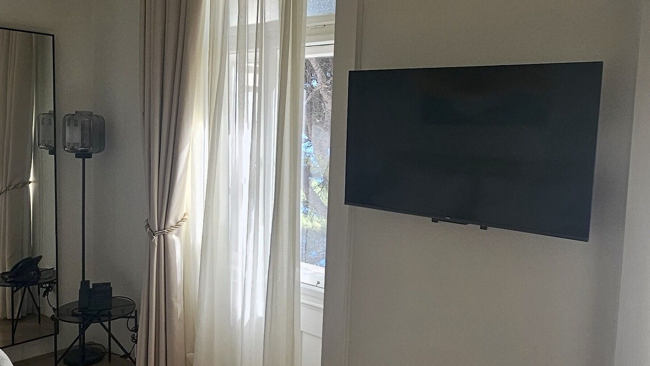 Photo of Bedroom in Pile