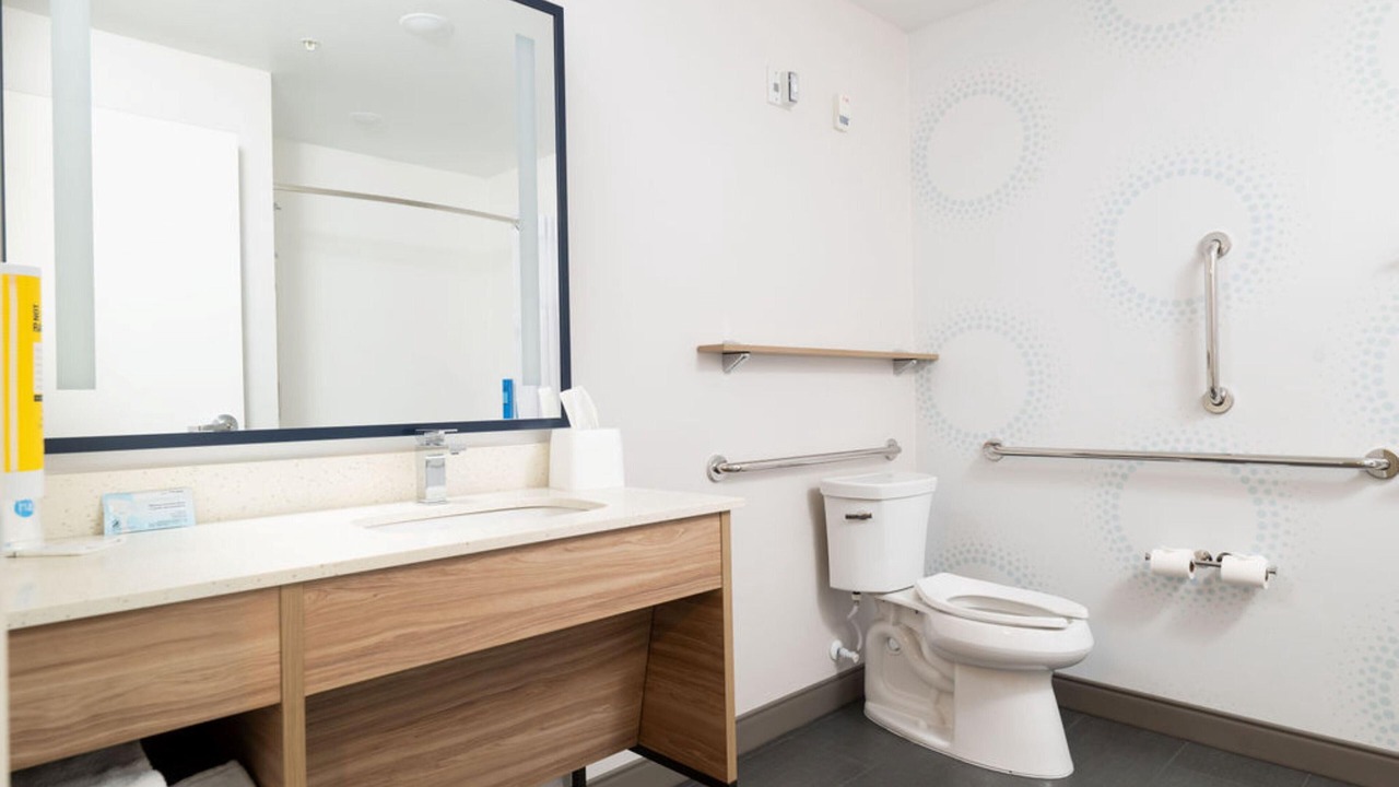 Photo of Bathroom in Grimes