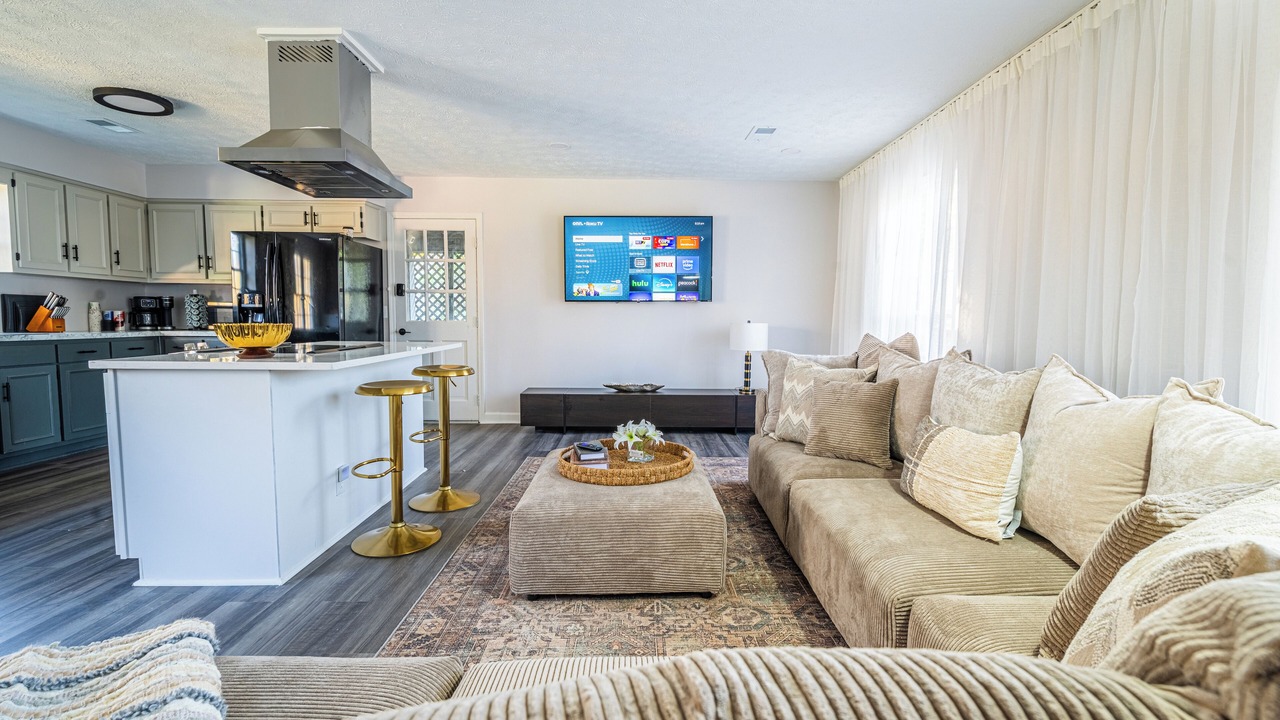Photo of Livingroom in Fortson