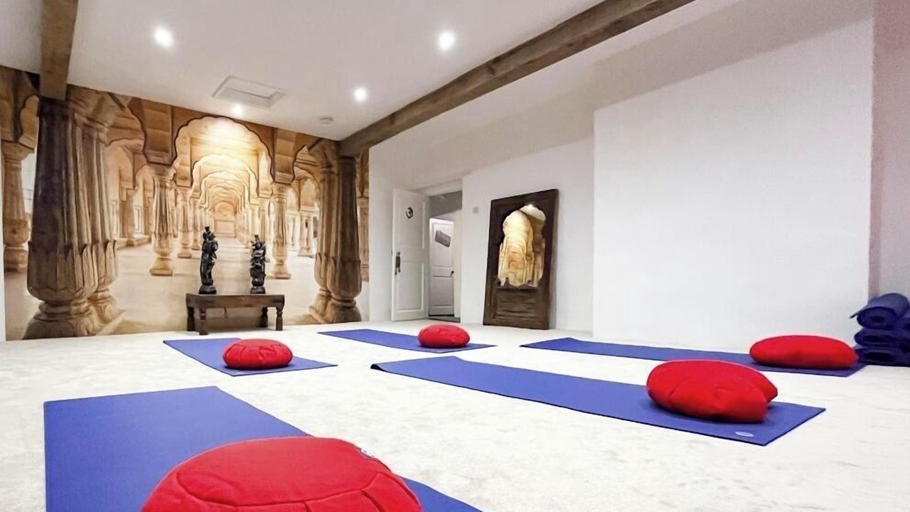 Photo of Others in Leverton