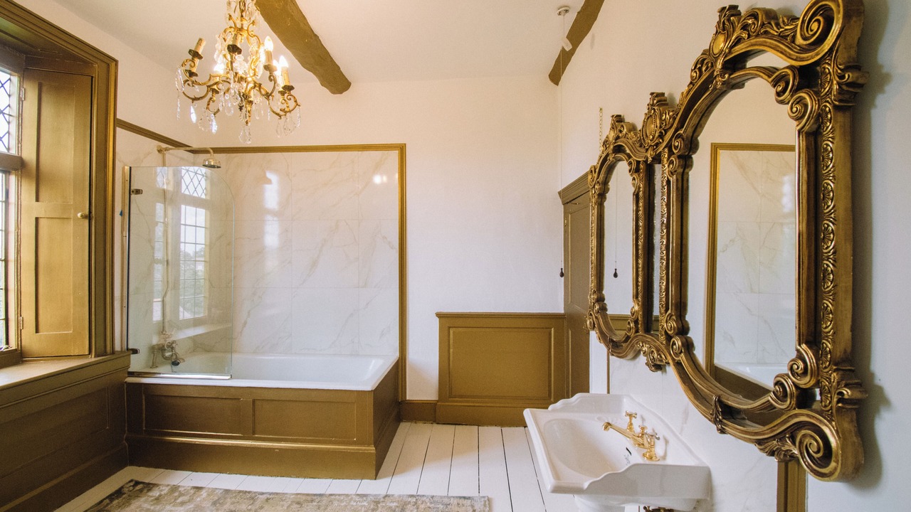 Photo of Bathroom in Leverton