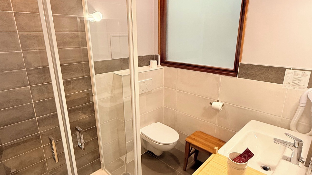 Photo of Bathroom in Le Bourg-d'Oisans