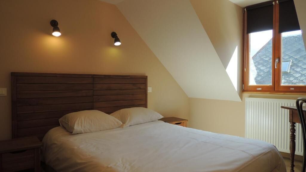 Photo of Bedroom in Le Bourg-d'Oisans