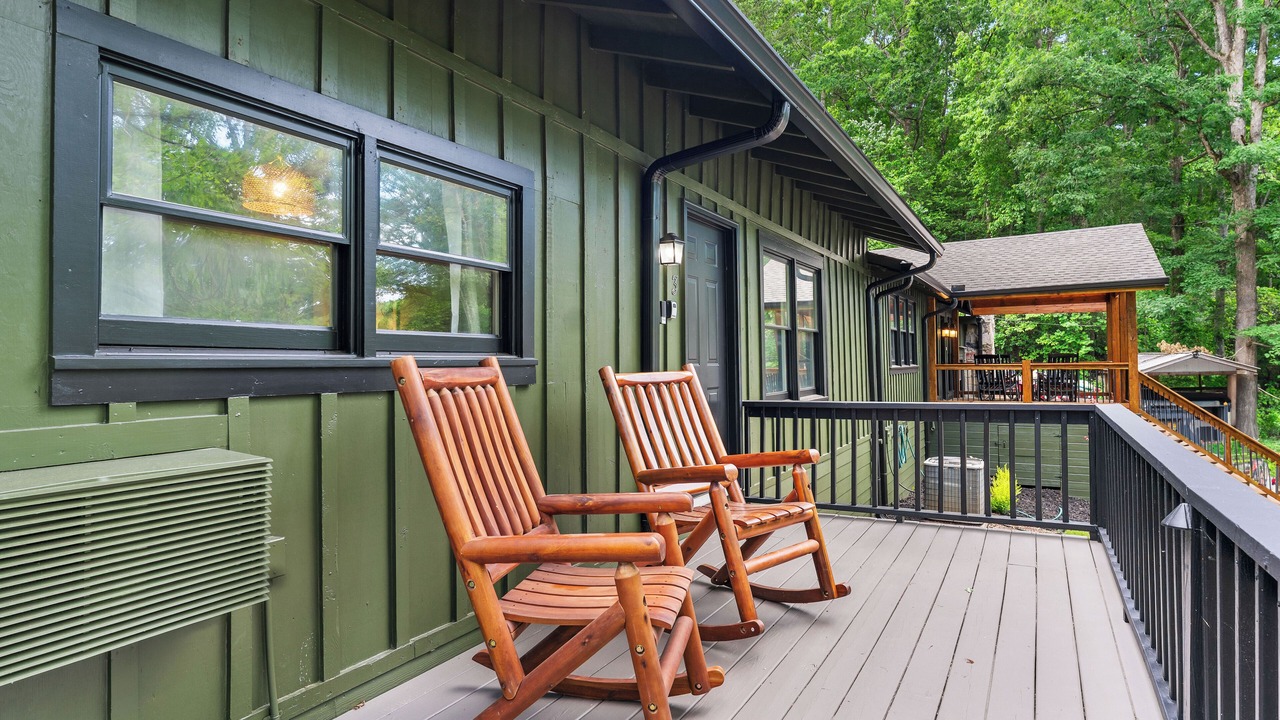 Photo of Bedroom in Clarkesville